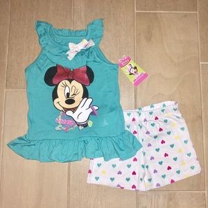 Mini Mouse outfit NWT Non Smoking House